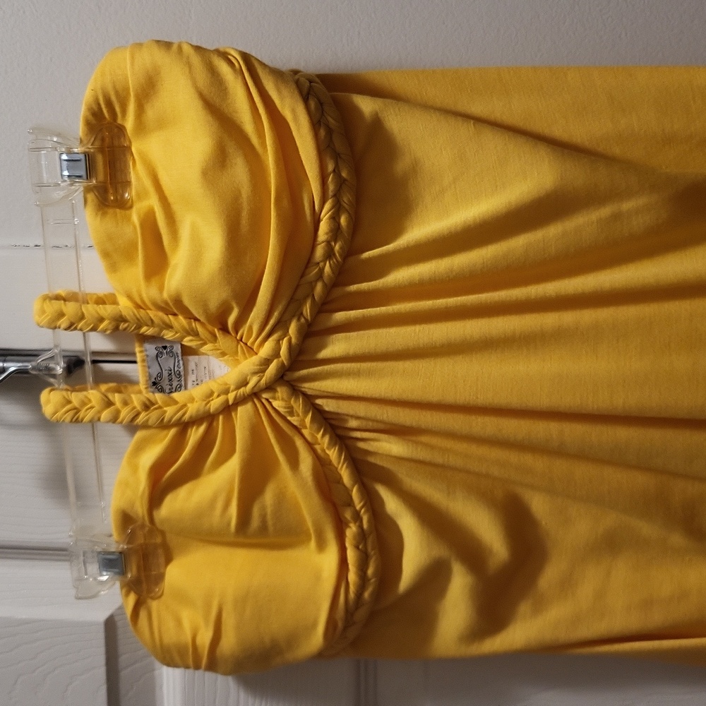 Yellow dress